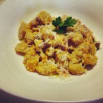 Gnocchetti di zucca con pancetta e robiola