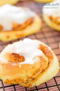 IFood_Vale_0011-cinnamonrolls