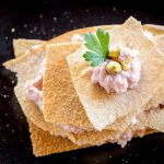 Millefoglie di pane carasau e mousse di mortadella